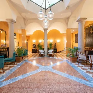 4* Hotell Regina